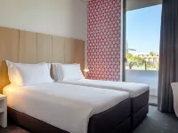 Stay Hotel Lisboa Aeroporto Hotels near Olivais