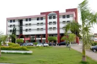 Lord Plaza Hotel فنادق في تيكسيرا دي فريتاس