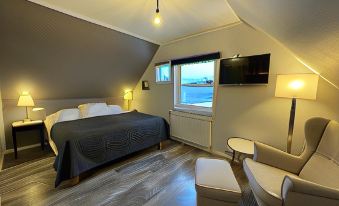 Akkeri Guesthouse