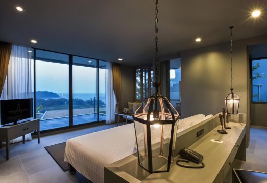 3. 썬수리 푸켓 S..