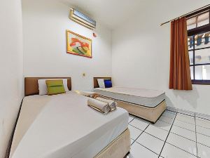 Urbanview Hotel Pondok Kurnia Cijagra Bandung