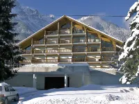 Les Pècles Hotel a 
