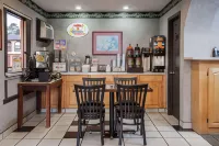 Super 8 by Wyndham Mt. Pleasant TX