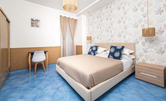 Marea Luxury Rooms