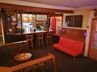 Victoria Hotel فنادق في Meikleour