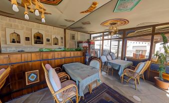Chelebi Cave House - Housity