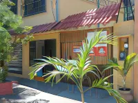 Hotel Villa Tulipanes فنادق في زيهواتانيجو دي أزويتا