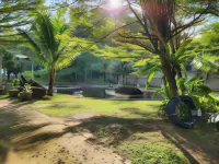 Rock Forest Chalet 부킷 데사 다마이 하이킹 트레일 주변 호텔