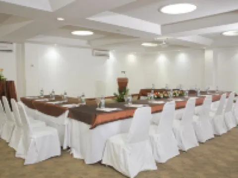 Sonesta Hotel Loja Hoteles en Loja