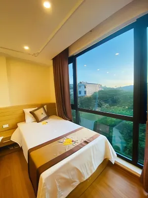 Duc Khoi Hotel Hotels near Thành Cổ Mục Mã