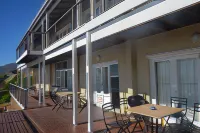 Moonglow Guesthouse فنادق في فيش هويك