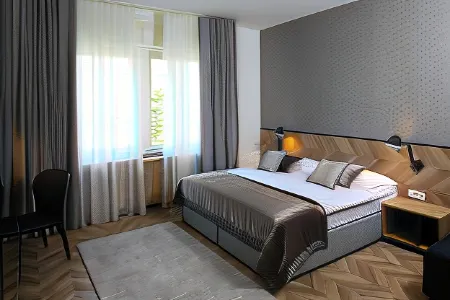 Urban Boutique Hotel Center