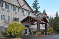 FairBridge Inn & Suites DuPont - 3-Star