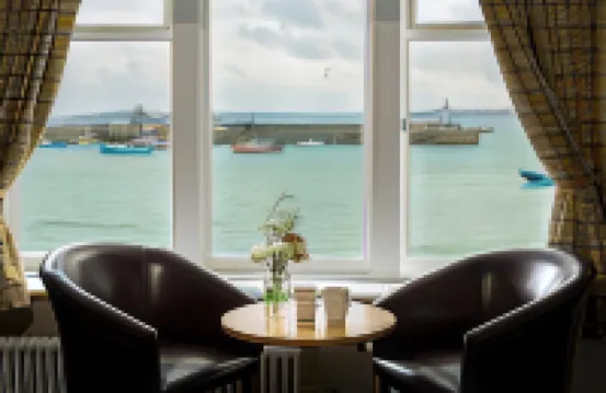 Lifeboat Inn