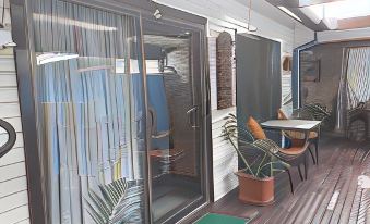 Lahara Lodge - Housity