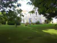 La Fruitiere Hotels in Pommeuse