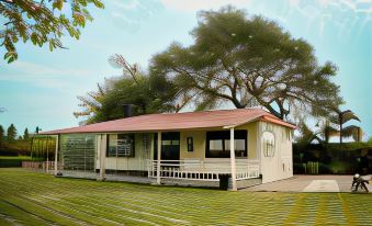 Akay Resort & Villas