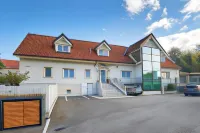 Hiša Ančka, Boutique Hotel & Maja Rooms Hotels in Ribnica na Pohorju