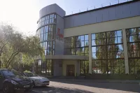 Дона Отели рядом с достопримечательностью «Библиотека им. А. М. Горького»