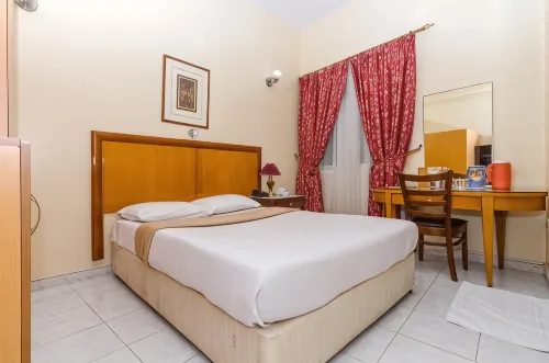 Royalton Hotel - 2-Star