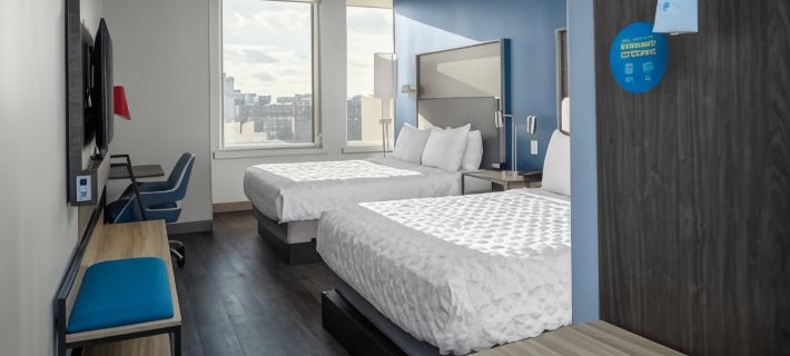 Tru by Hilton St. Louis Downtown Hotels in St. Louis