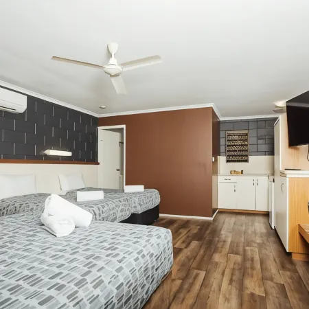 Billabong Lodge Motel