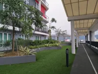Octagon Ipoh by Plush Отели в г. Ипох