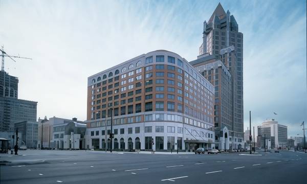 Saint Kate - the Arts Hotel