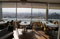 Business Grand Hotel - พร้อมอาหารเช้า