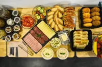 Vincent - Breakfast