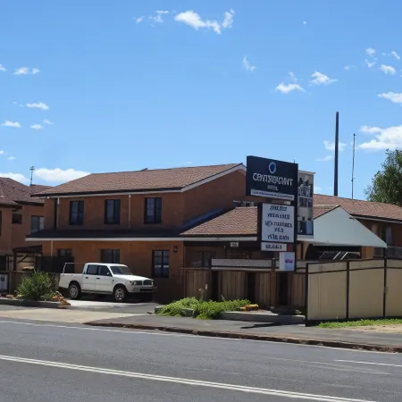 Centrepoint Motel