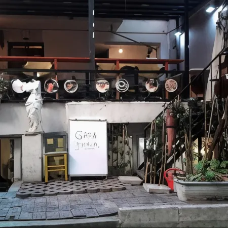 Gafa Garden Hostel & Apartments - Great Location