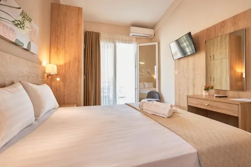 Nikiti Comfort Hotels in Ormos Panagias