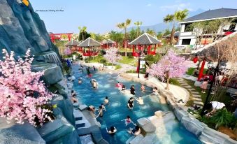 Mineral Bathing at the King Resort Garden