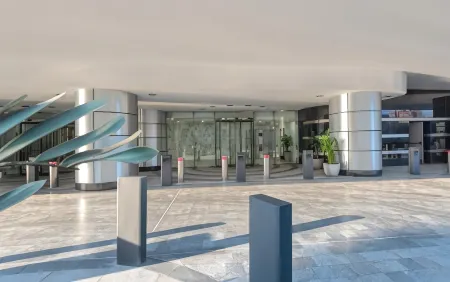 Nile Suites Plaza Hotel Apartments Отели в г. Каир