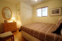 Relaxing Mountain Getaway with Hot Tub & Views! 6 minutes to Bryce Ski Resort