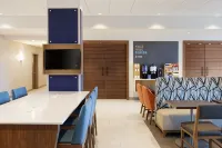 Holiday Inn Express & Suites CLEVELAND-STREETSBORO by IHG - breakfast