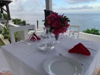 The Sea Cliff Hotel Resort & Spa Hôtels à : Long Bay