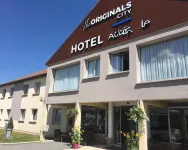 Hotel the Originals Bernay Acropole Hotels in Bernay