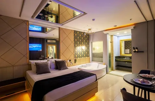 موتل شيروود