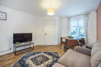 The Lake Hub Hotels in Dagenham