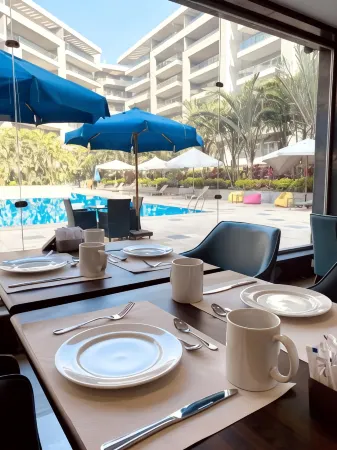 Ocean Blue Studios Отели рядом с достопримечательностью «Sha'ar Hashamayim Synagogue»