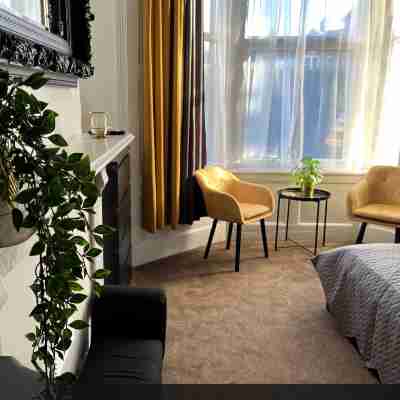 Priorswood House Rooms