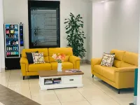 Quality Suites Central Square