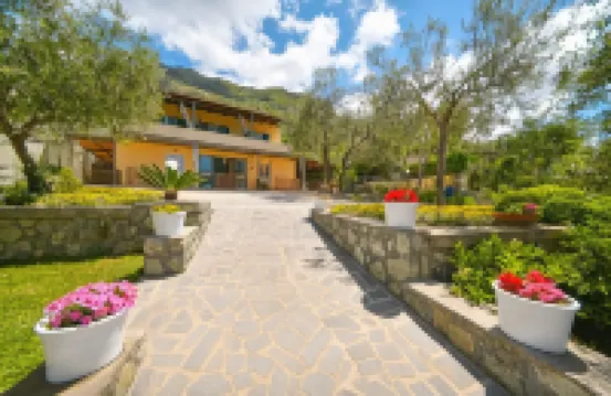 皮耶特拉威迪別墅酒店