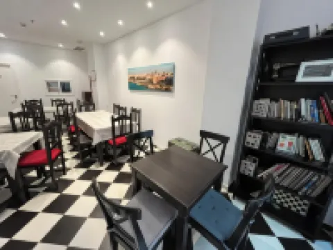 Hostel A2C