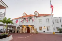 Hilton St. Augustine Historic Bayfront Hotels near Phillip Anthony Signature Gallery