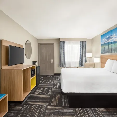 Days Inn by Wyndham Paris
