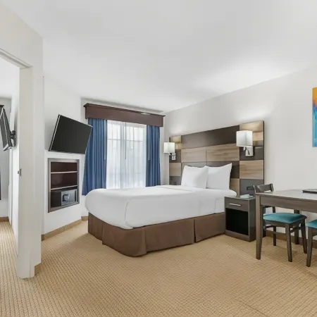MainStay Suites Madison Airport
