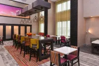 Hampton Inn & Suites Ames